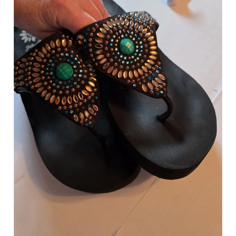 Yellow Box Turquoise Jovanna Flip Flops Rhinestone Sparkle Sandals Size 10 - Picture 4 of 13